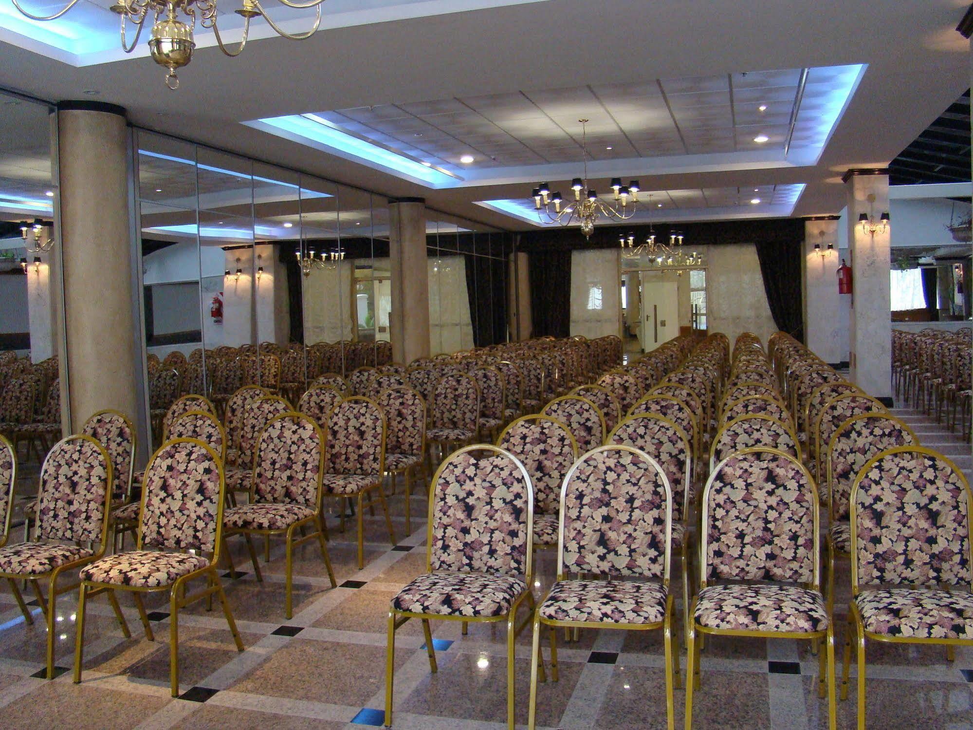 Ramada By Wyndham Buenos Aires Hotel Vicente Lopez Luaran gambar